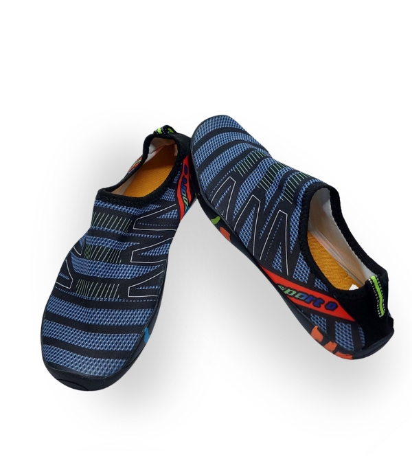 SWIMMING SHOES DARK BLUE 39
