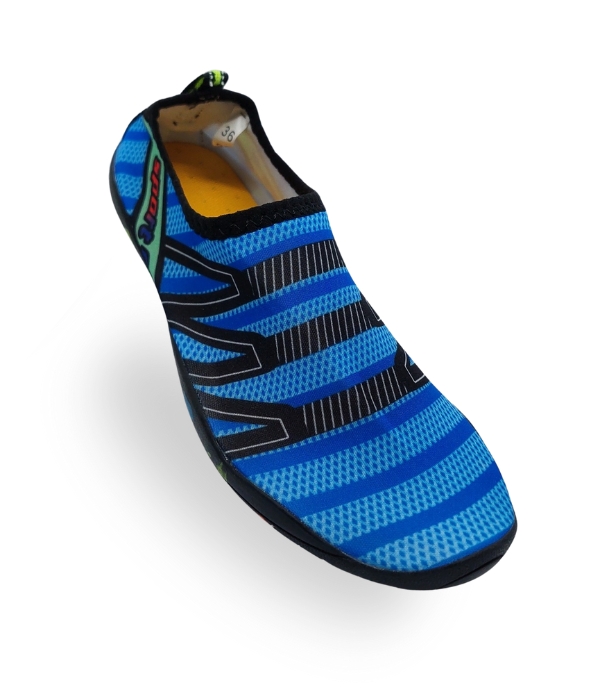 SWIMMING SHOES ROYAL BLUE 41