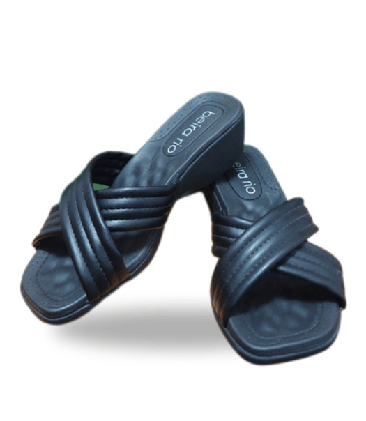 Beira Rio Tira Pronta Sandals Black 37