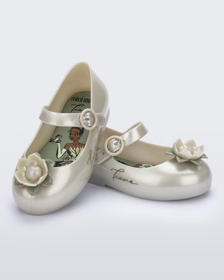 Mini Melissa Sweet Love Disney Princess Fiona Green 21